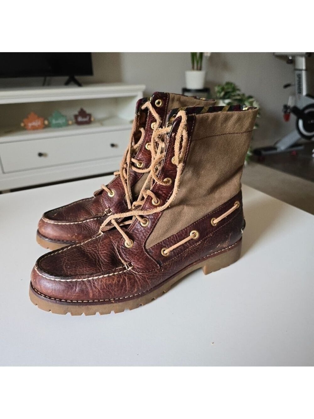 Sperry Lace Up Brown Leather and Khaki Canvas Boots Size 7.5